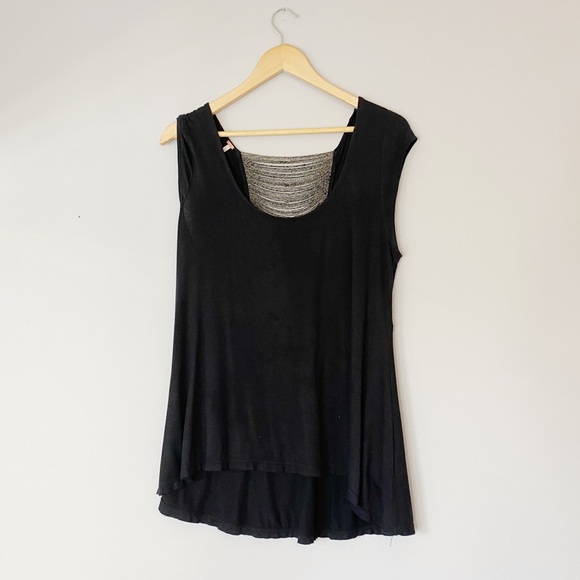 Free People Tops - FREE PEOPLE Metallic thread draped back tank top